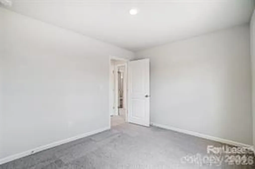 807 Jost Street Statesville NC 28677