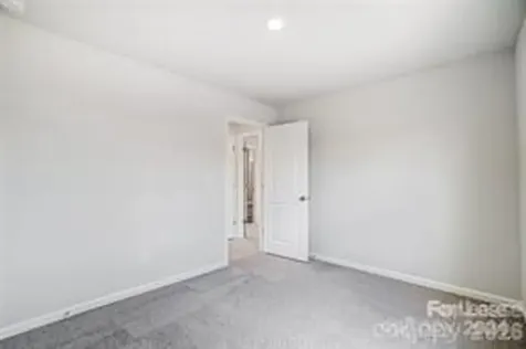 807 Jost Street Statesville NC 28677