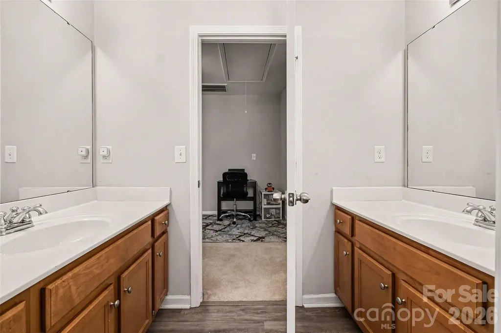 10103 Caldwell Forest Drive Charlotte NC 28213