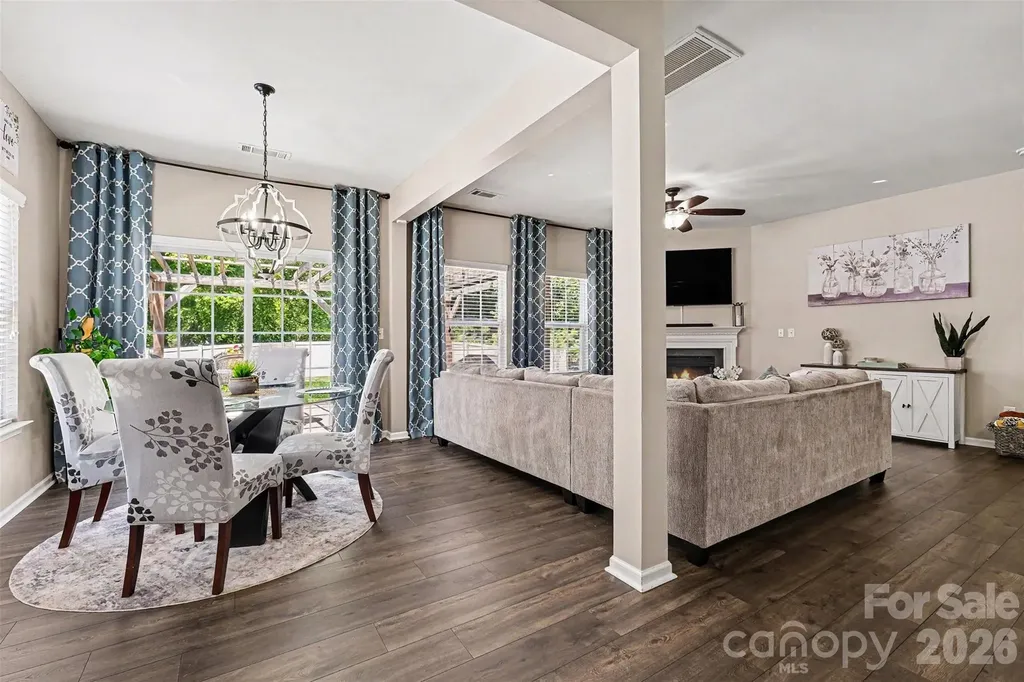 10103 Caldwell Forest Drive Charlotte NC 28213