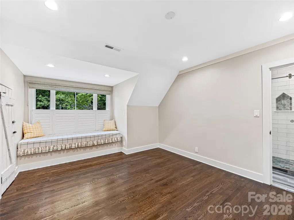 251 Toxaway Court Lake Toxaway NC 28747