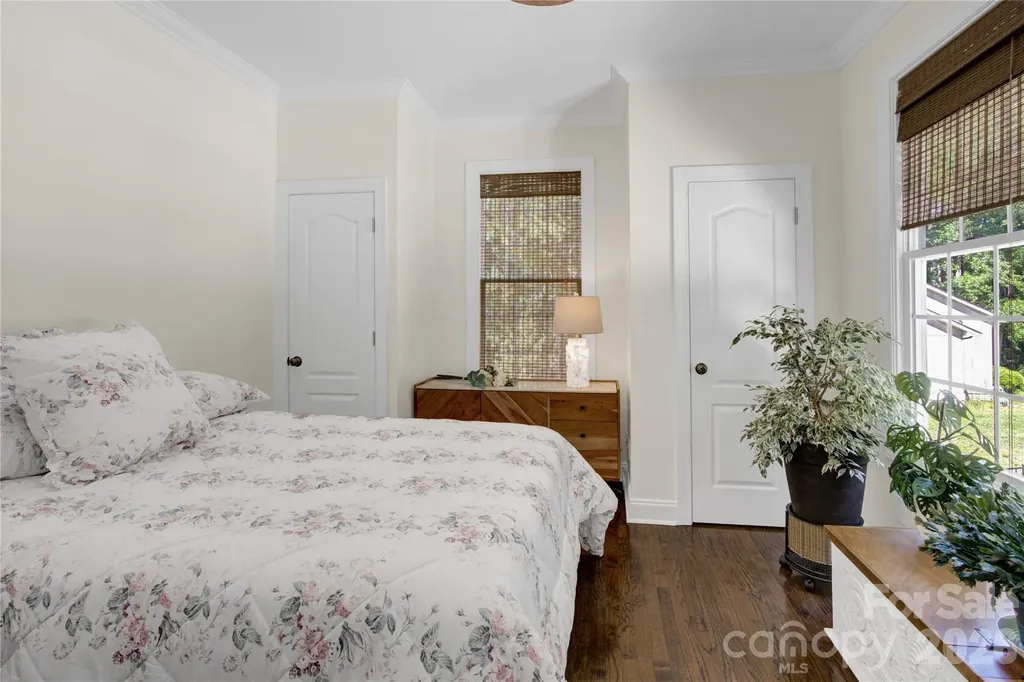 724 Big Indian Loop Mooresville NC 28117