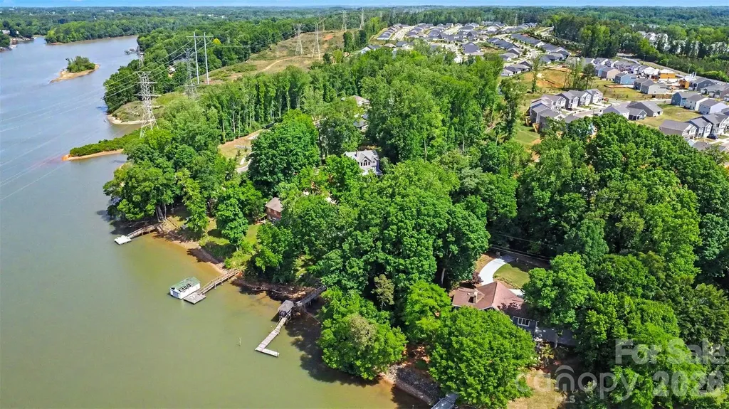 6620 Amos Smith Road Charlotte NC 28214