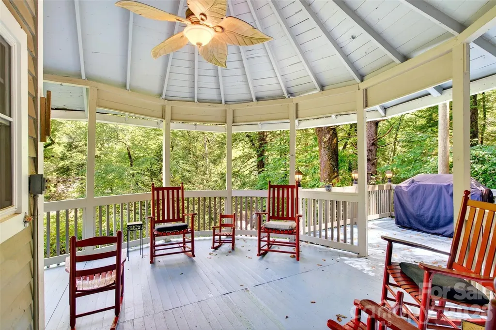 238 Texas Spur Road Montreat NC 28757