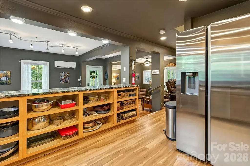 238 Texas Spur Road Montreat NC 28757