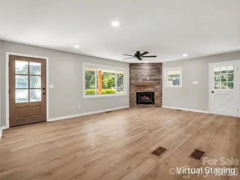 204 Jeff Street Hendersonville NC 28739