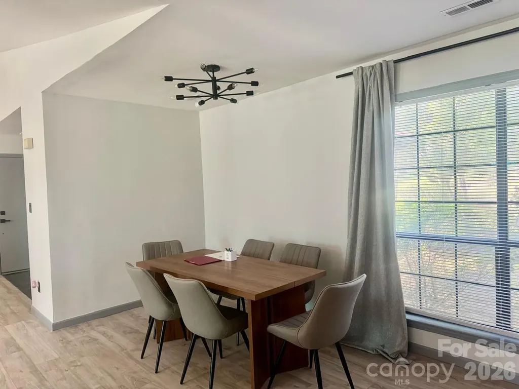 11209 Snapfinger Drive Charlotte NC 28277
