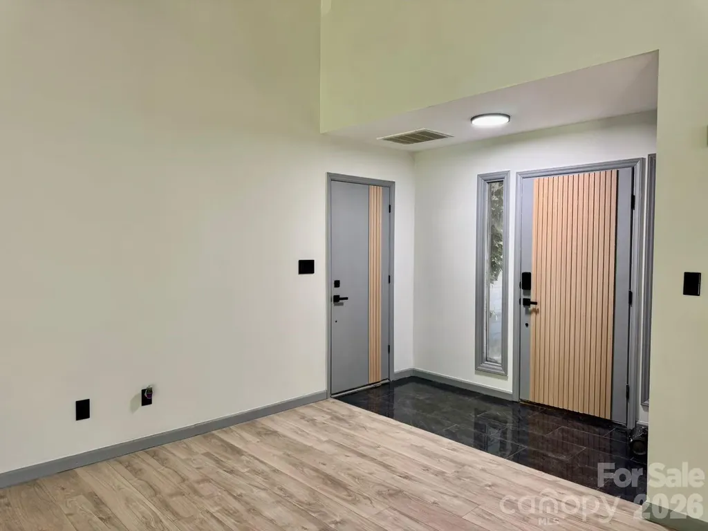 11209 Snapfinger Drive Charlotte NC 28277