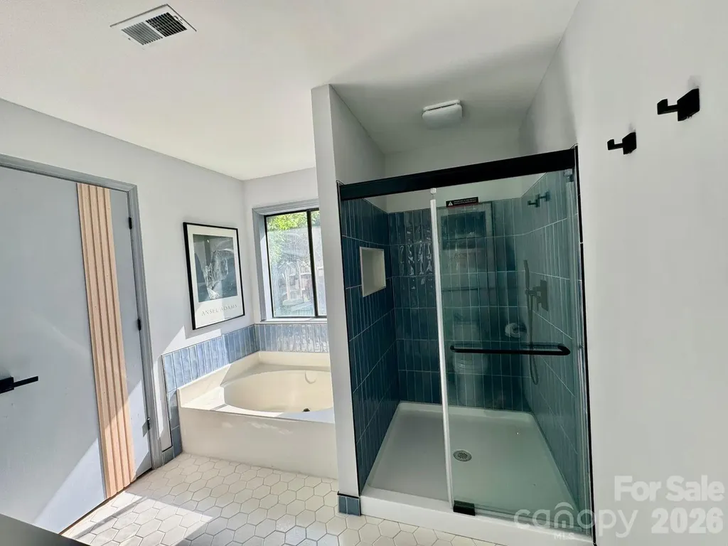 11209 Snapfinger Drive Charlotte NC 28277