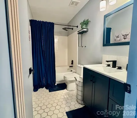 11209 Snapfinger Drive Charlotte NC 28277