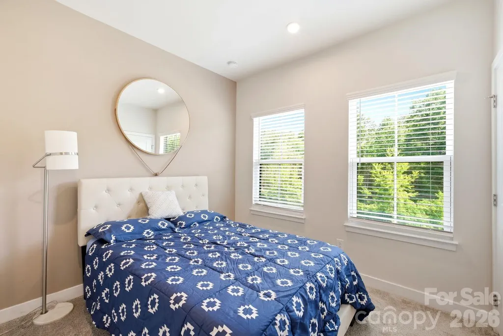 804 Broad River Lane Charlotte NC 28211
