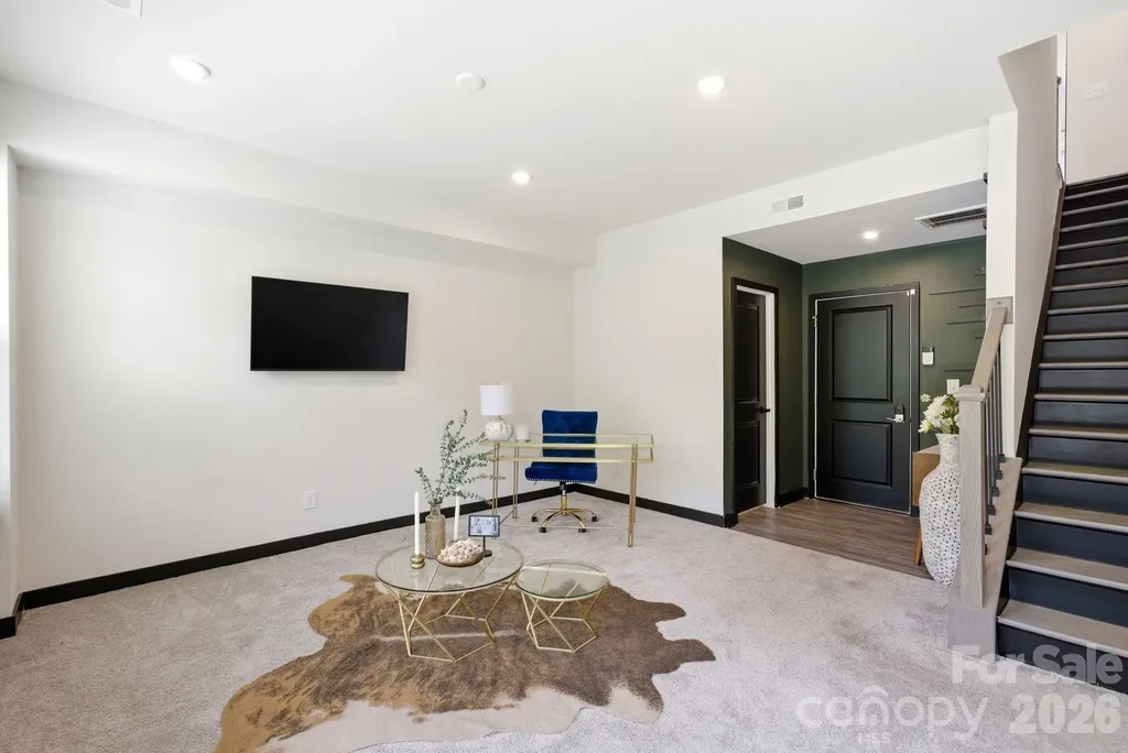 804 Broad River Lane Charlotte NC 28211