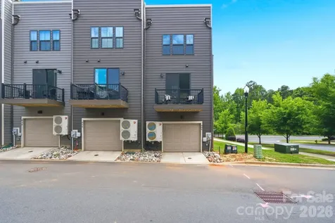 804 Broad River Lane Charlotte NC 28211