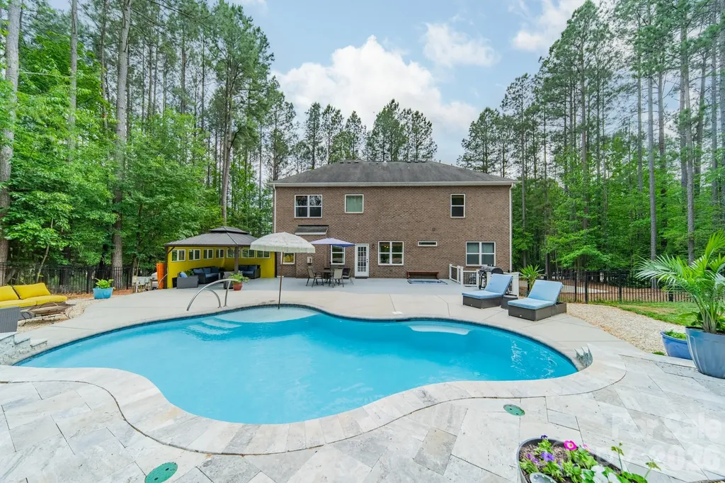 512 Stillwater Road Troutman NC 28166