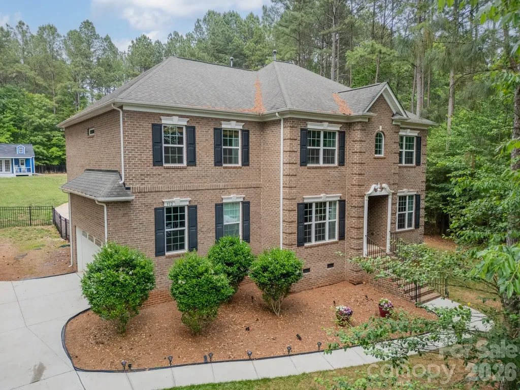 512 Stillwater Road Troutman NC 28166