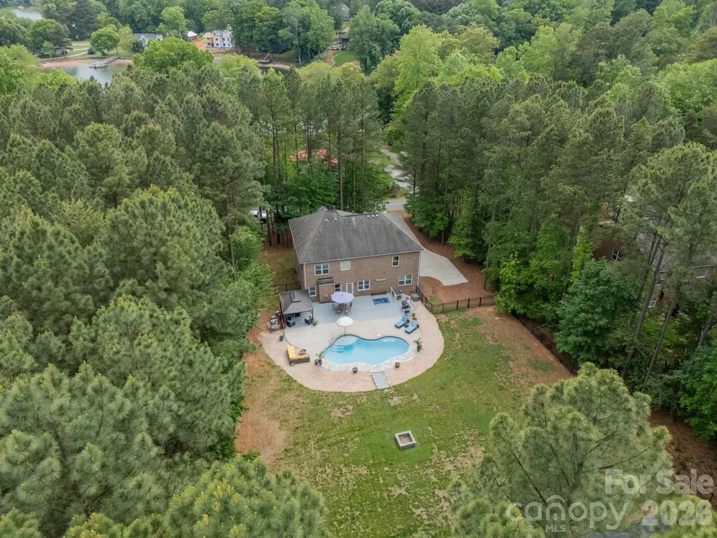 512 Stillwater Road Troutman NC 28166