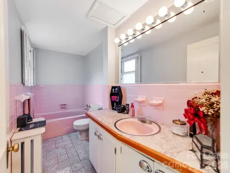 1209 Oakwood Avenue Gastonia NC 28052