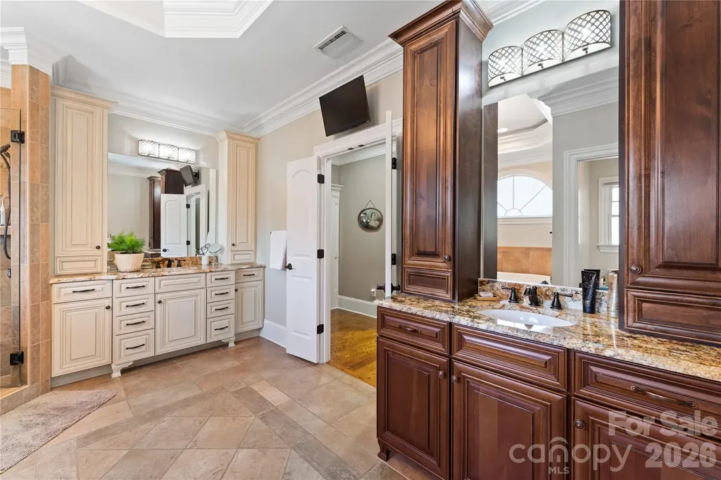 5511 Carmel Road Charlotte NC 28226