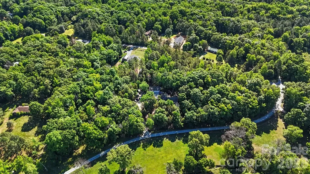 9701 Deer Run Road Waxhaw NC 28173