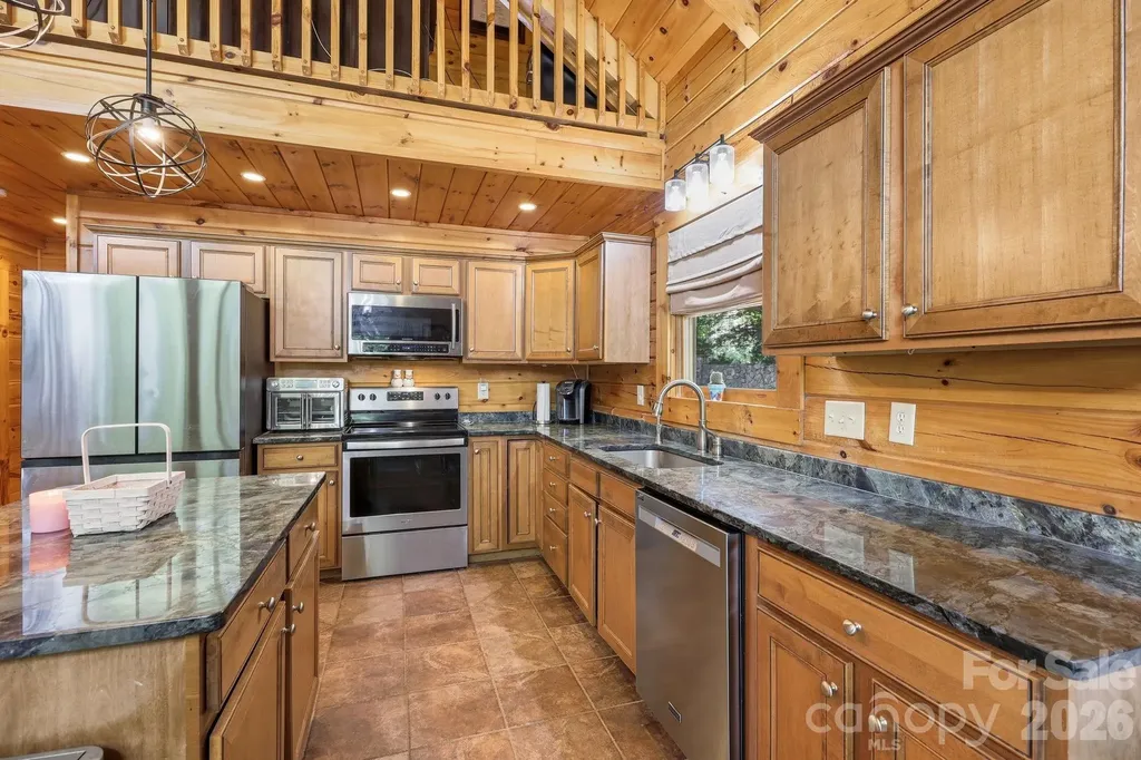 25 Theresa Terrace Road Nebo NC 28761