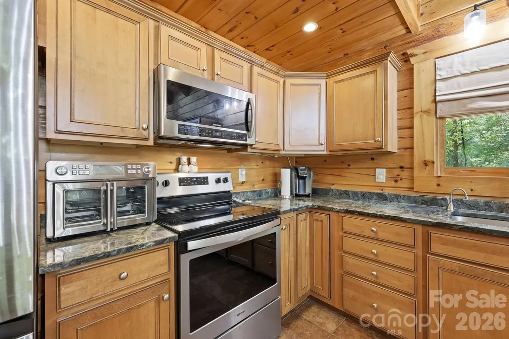 25 Theresa Terrace Road Nebo NC 28761