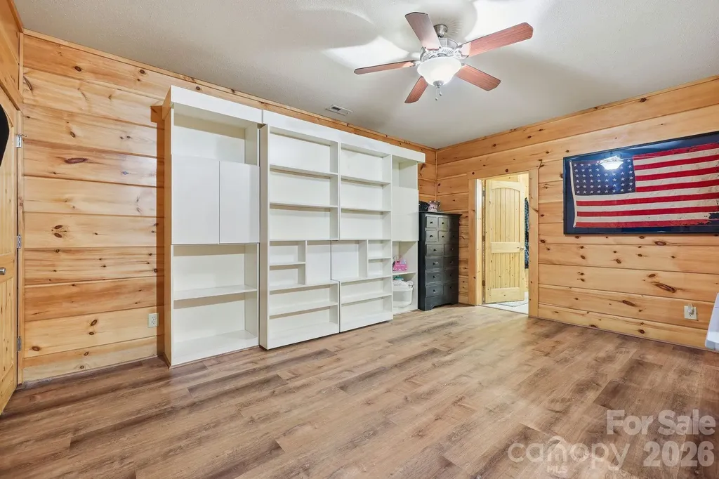 25 Theresa Terrace Road Nebo NC 28761