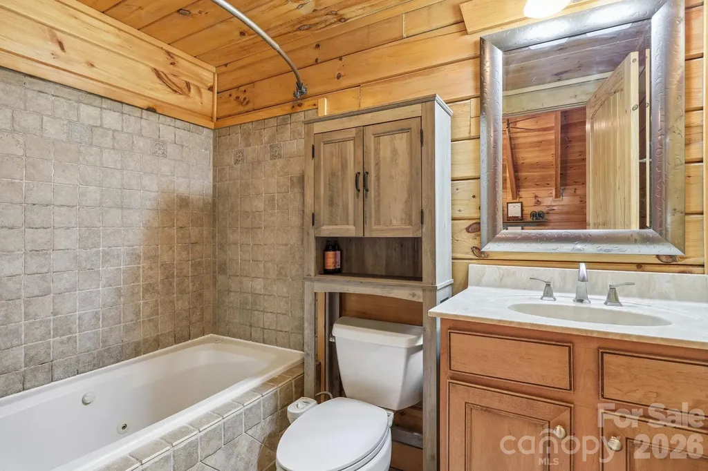 25 Theresa Terrace Road Nebo NC 28761