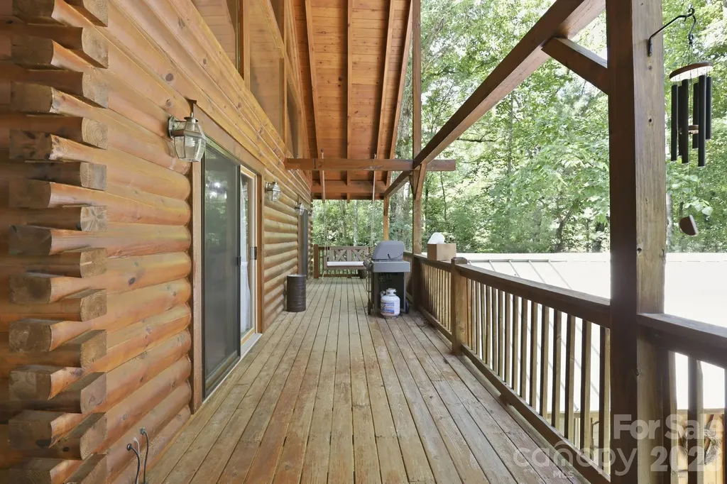 25 Theresa Terrace Road Nebo NC 28761