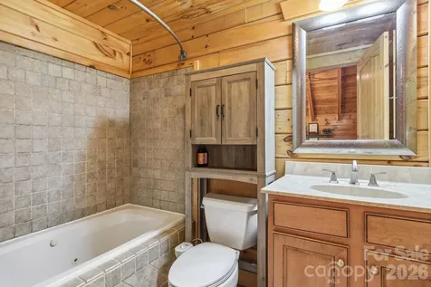 25 Theresa Terrace Road Nebo NC 28761