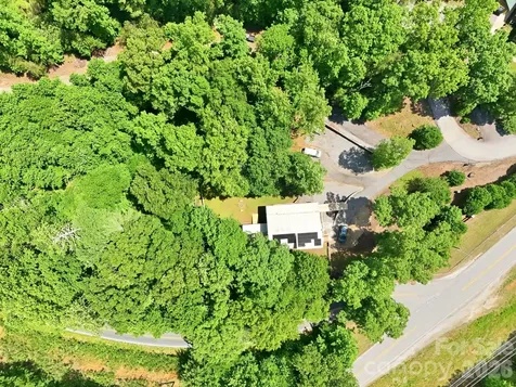 25 Theresa Terrace Road Nebo NC 28761