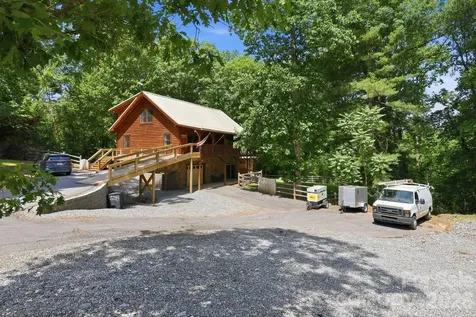 25 Theresa Terrace Road Nebo NC 28761