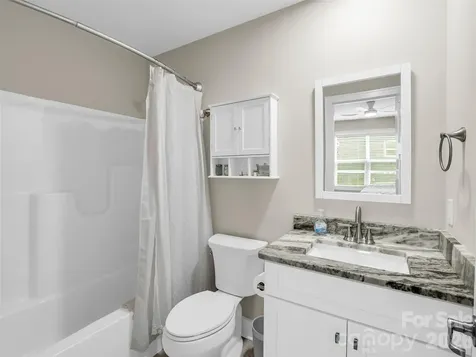221 Millbrae Loop Hendersonville NC 28791