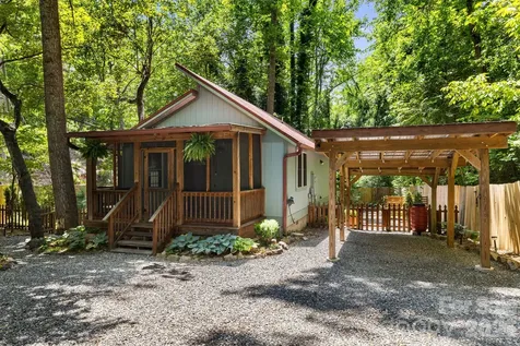 477 Governors View Road Asheville NC 28805