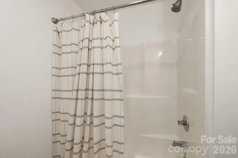 477 Governors View Road Asheville NC 28805