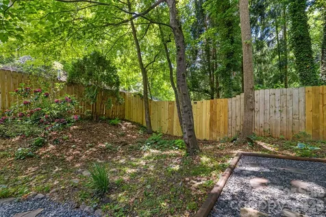 477 Governors View Road Asheville NC 28805