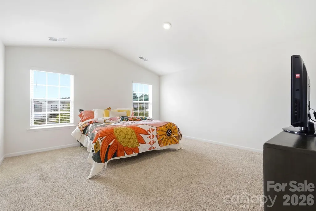 3157 Green Apple Drive Dallas NC 28034