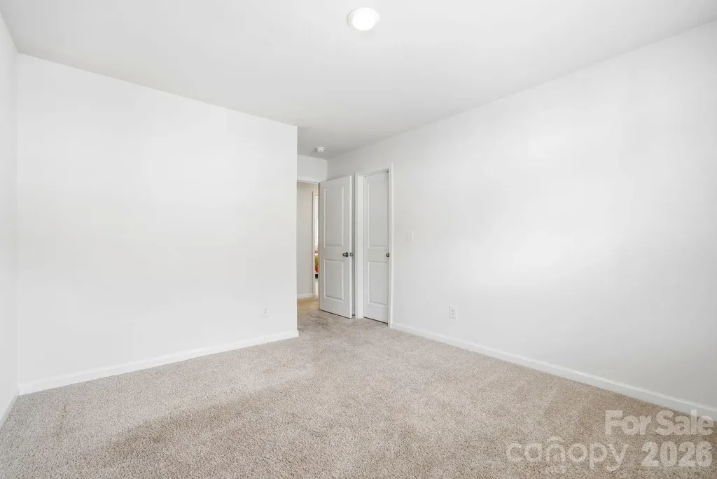 3157 Green Apple Drive Dallas NC 28034
