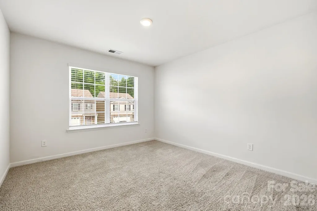 3157 Green Apple Drive Dallas NC 28034