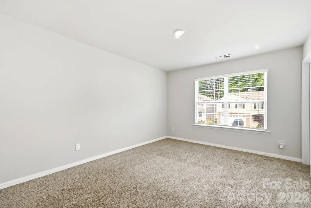 3157 Green Apple Drive Dallas NC 28034