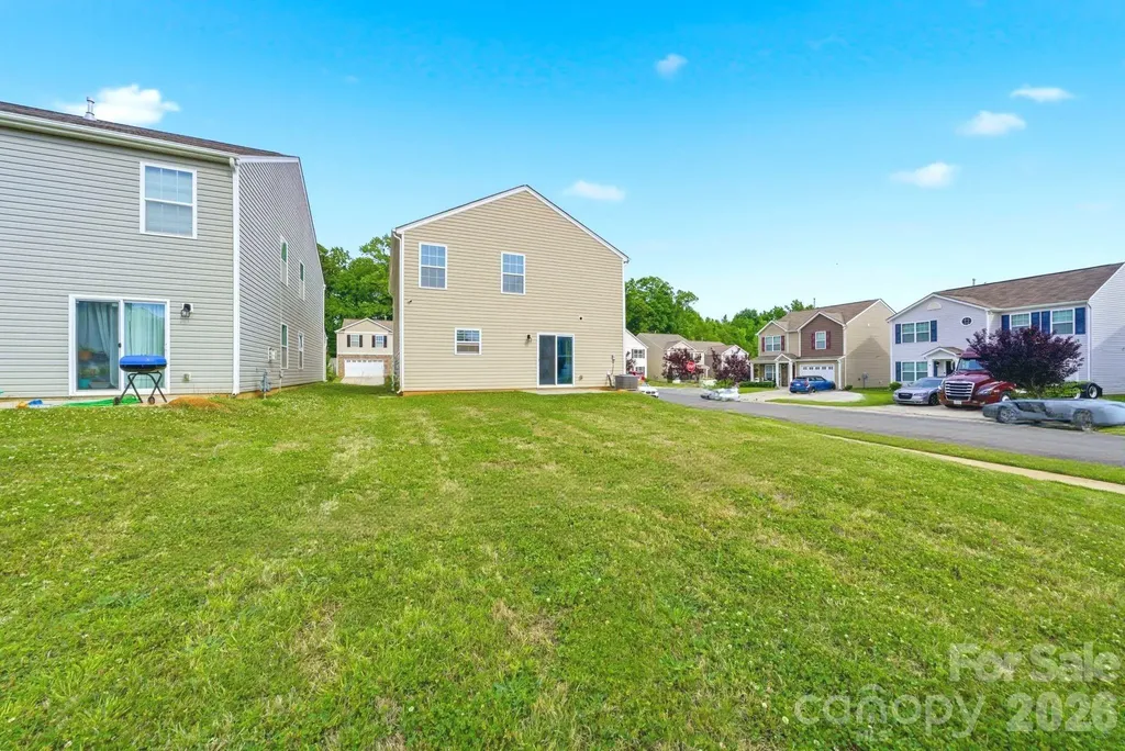 3157 Green Apple Drive Dallas NC 28034