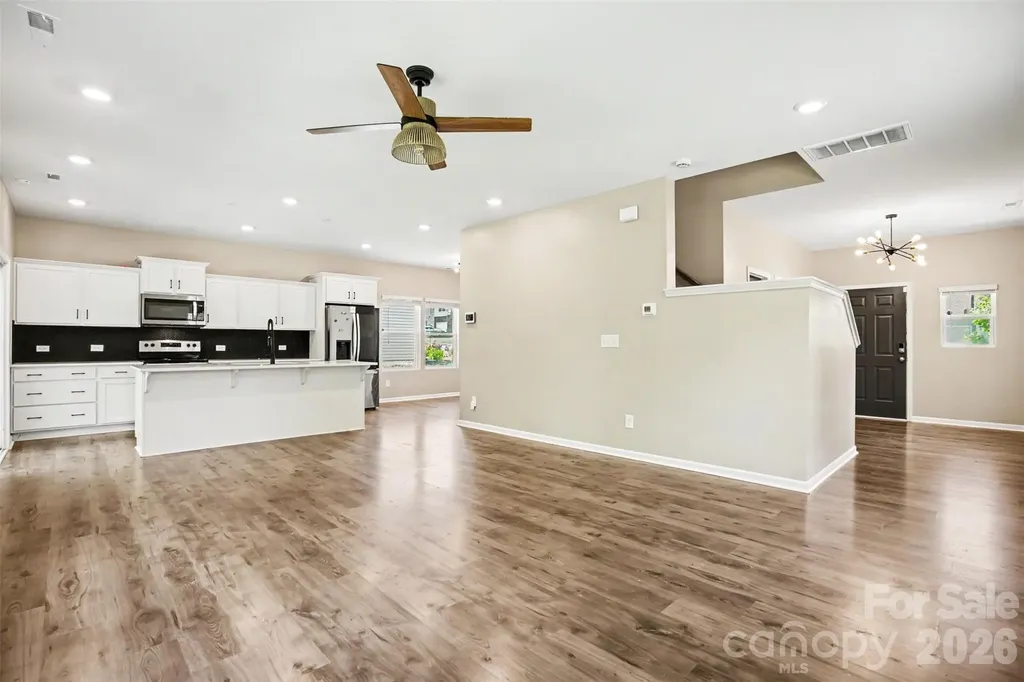 2501 Andes Drive Statesville NC 28625