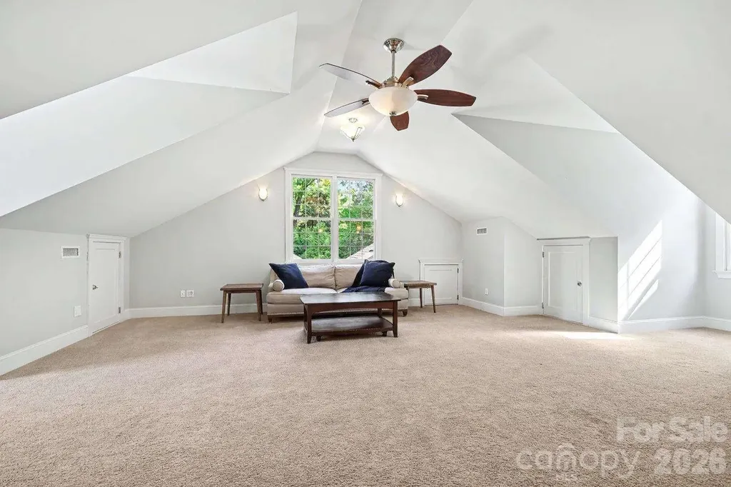 2215 Hassell Place Charlotte NC 28209
