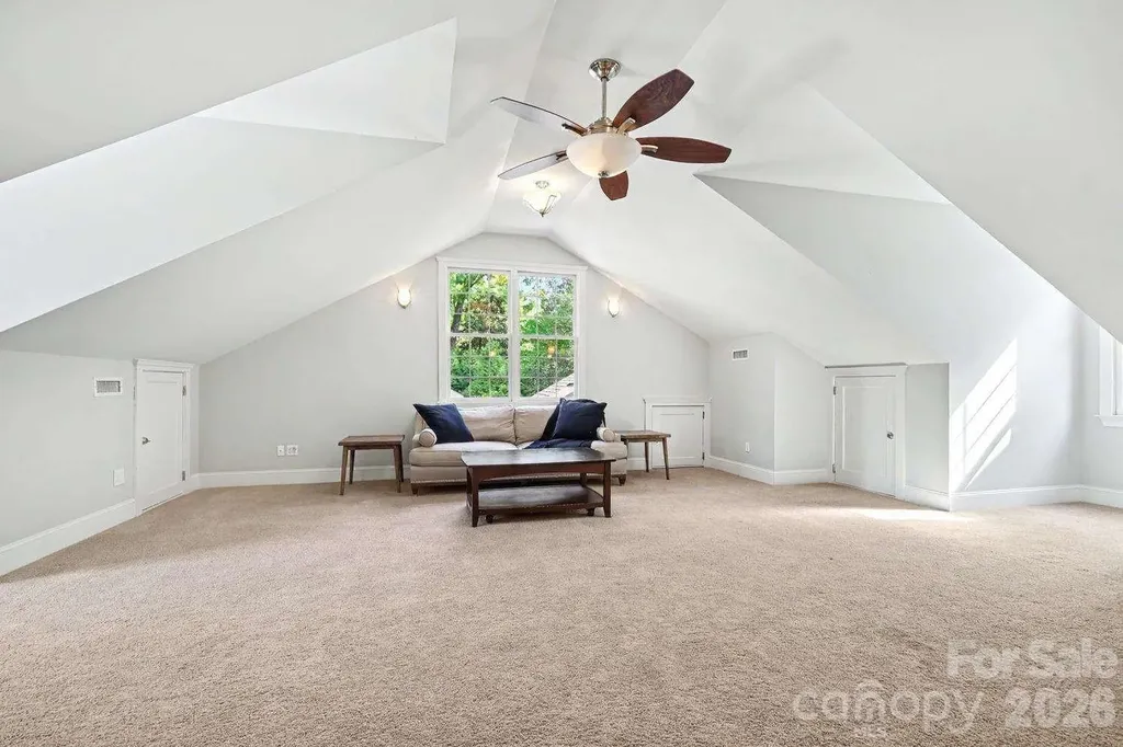 2215 Hassell Place Charlotte NC 28209