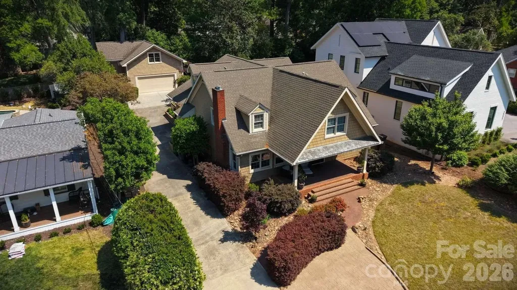 2215 Hassell Place Charlotte NC 28209