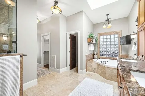 2215 Hassell Place Charlotte NC 28209