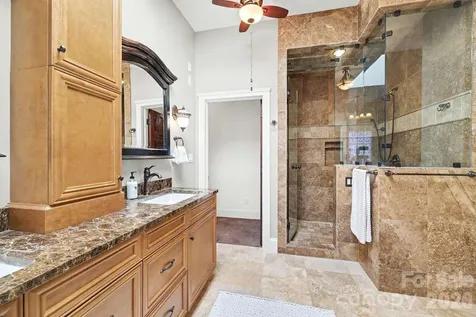 2215 Hassell Place Charlotte NC 28209