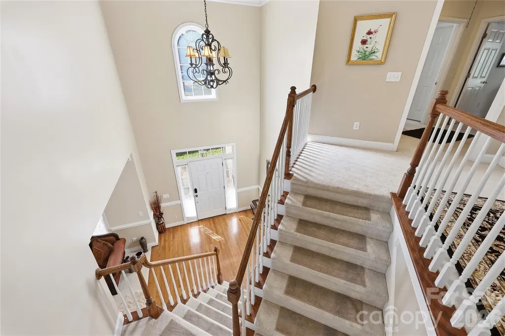 4206 Barons Court Harrisburg NC 28075