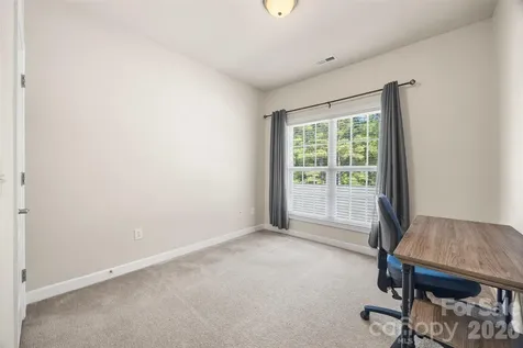 9821 Longstone Lane Charlotte NC 28277