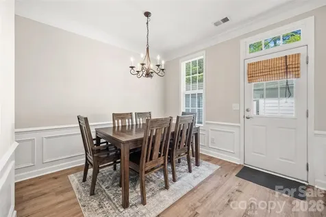 9821 Longstone Lane Charlotte NC 28277