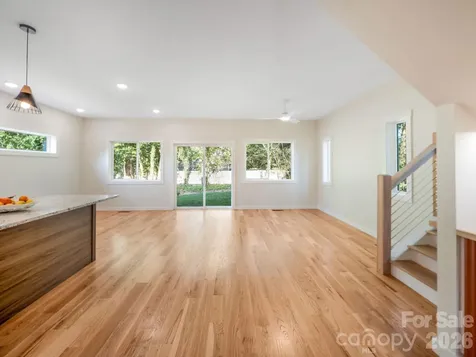 14 Da Vinci Court Asheville NC 28806
